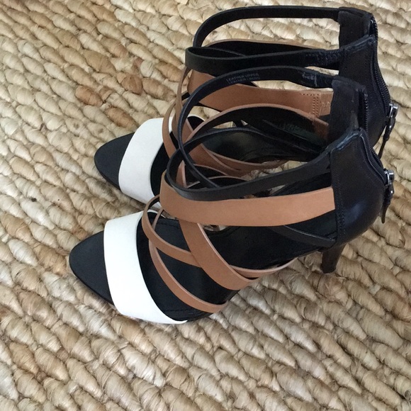 Vera Wang Hinda Colorblock Heels - Picture 4 of 8
